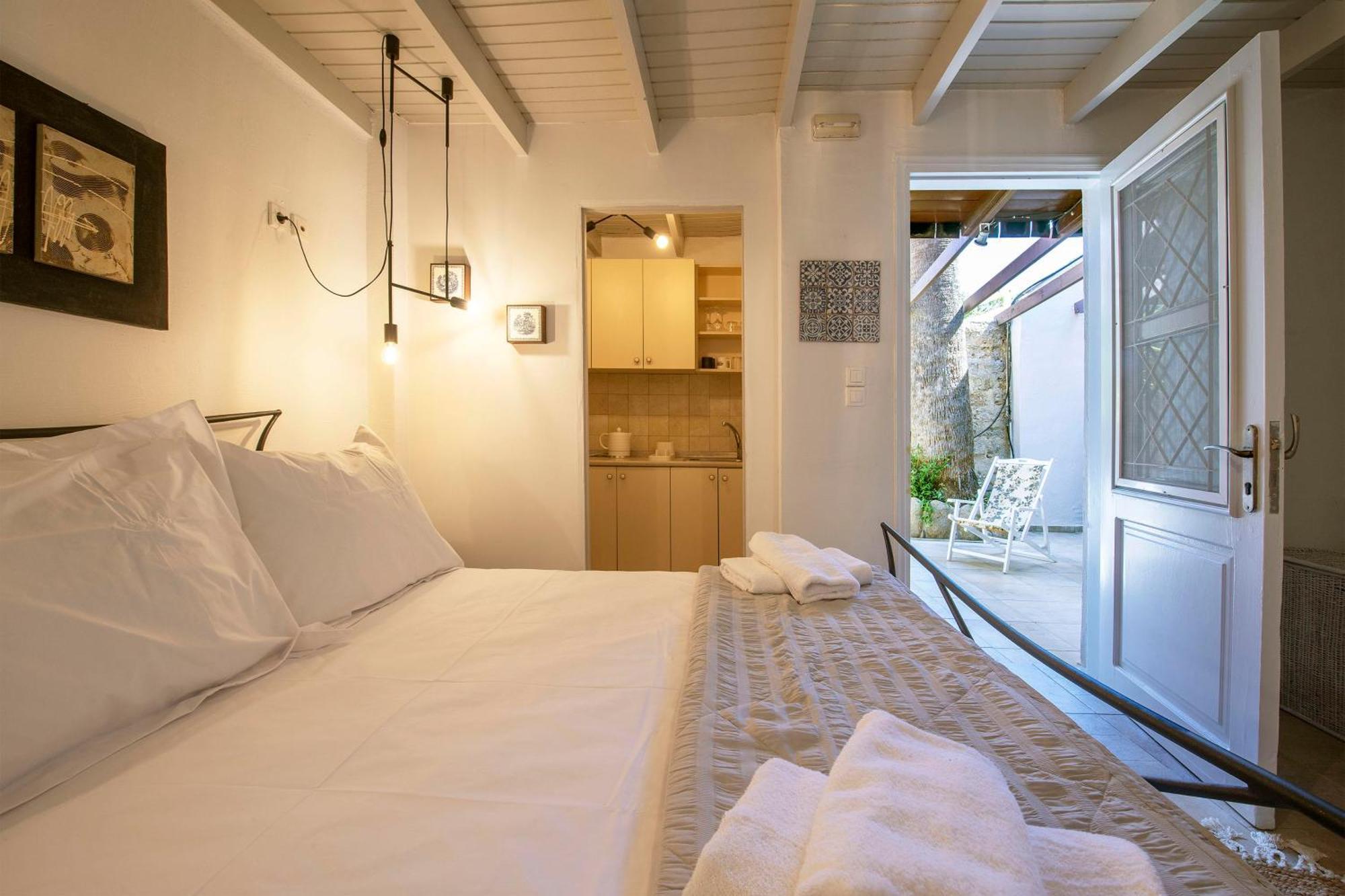 Old Town Corner Luxury Studios Rhodes City Esterno foto